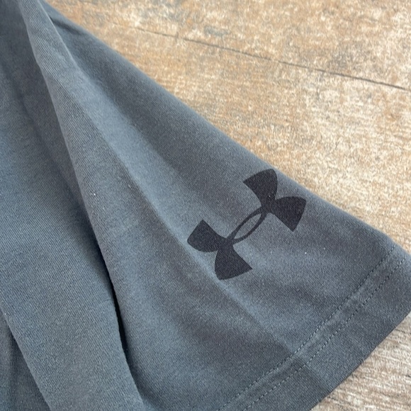 Under Armour Mens Gray Performance Tee Loose Fit Short Sleeve Small S Heat Gear - Picture 4 of 6
